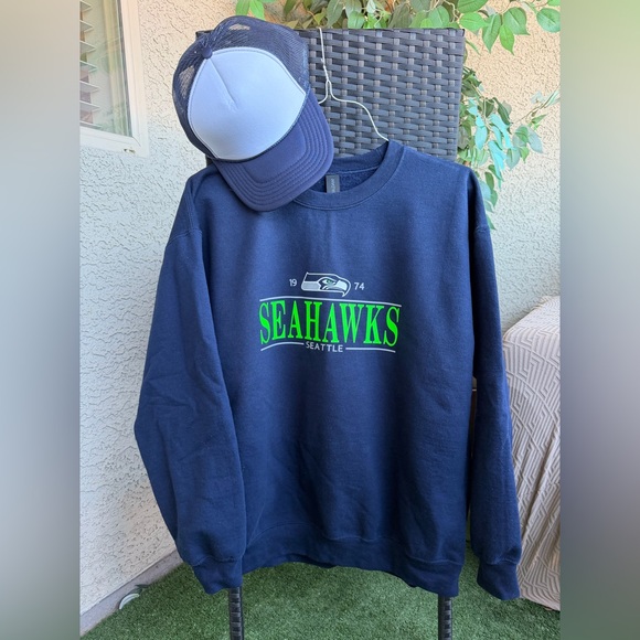 Seattle Seahawks Navy Crewneck, NFL - Picture 2 of 4